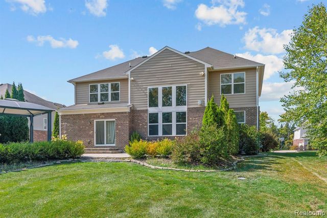 1526 Hickory Ridge Court, Canton, MI 48187
