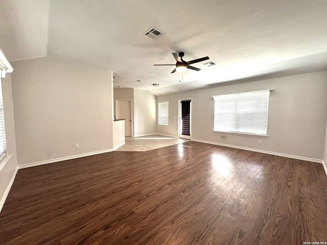 2038 Bentwood, New Braunfels, TX 78130