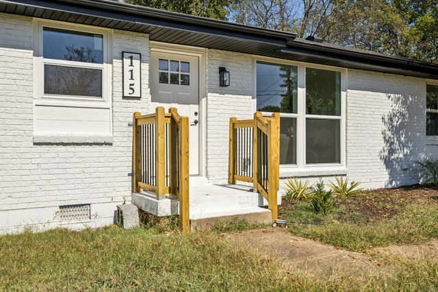 115 Leota Dr, Hendersonville, TN 37075