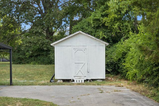 115 Leota Dr, Hendersonville, TN 37075