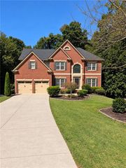 1305 Rosewood Drive, Alpharetta, GA 30005