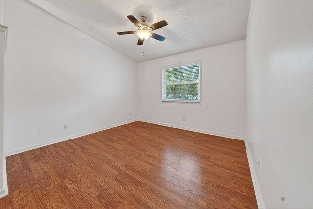 18 Talavera Ct 18, St Augustine, FL 32086