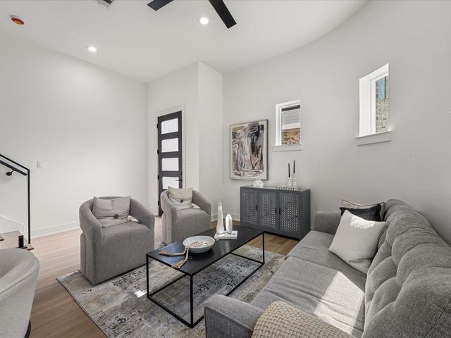 2587 Paul Quinn Street, Houston, TX 77091