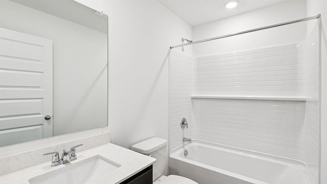 559 Yosemite Way, Mundelein, IL 60060