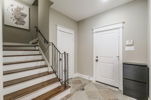 166 Reinicke Street, Houston, TX 77007