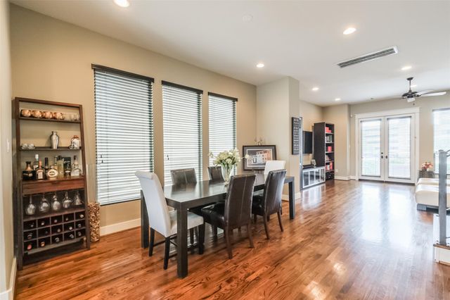 166 Reinicke Street, Houston, TX 77007
