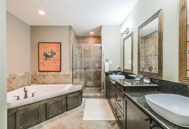 166 Reinicke Street, Houston, TX 77007