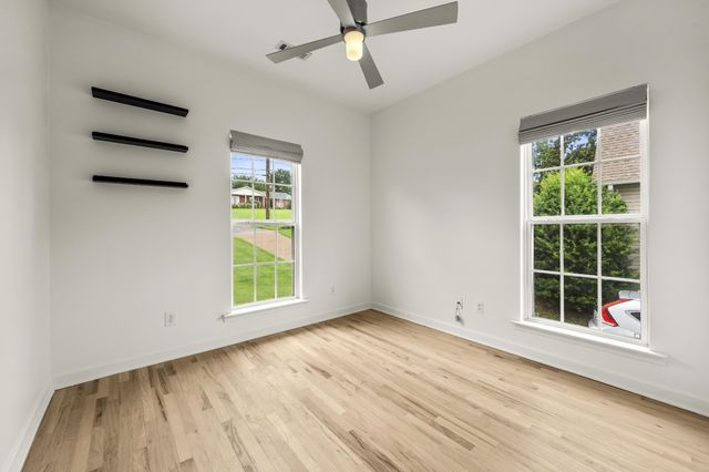 2712 Eastland Ave, Nashville, TN 37206
