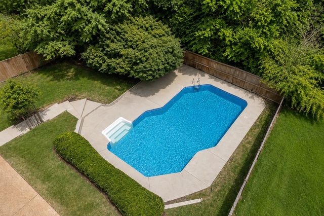 2712 Eastland Ave, Nashville, TN 37206