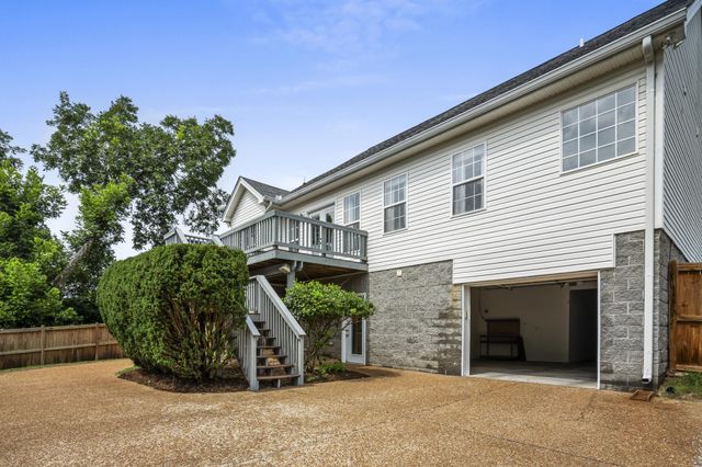 2712 Eastland Ave, Nashville, TN 37206