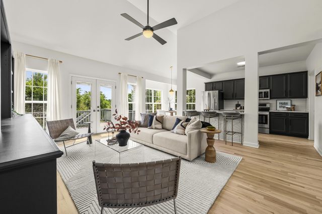 2712 Eastland Ave, Nashville, TN 37206
