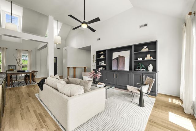 2712 Eastland Ave, Nashville, TN 37206