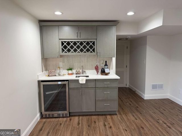 4621 Ellisbury Drive, Atlanta, GA 30338