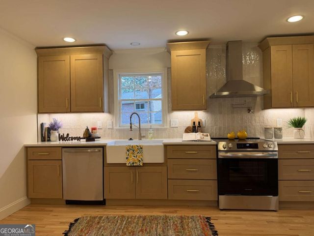 4621 Ellisbury Drive, Atlanta, GA 30338