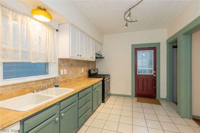 3409 W 54th Street, Cleveland, OH 44102