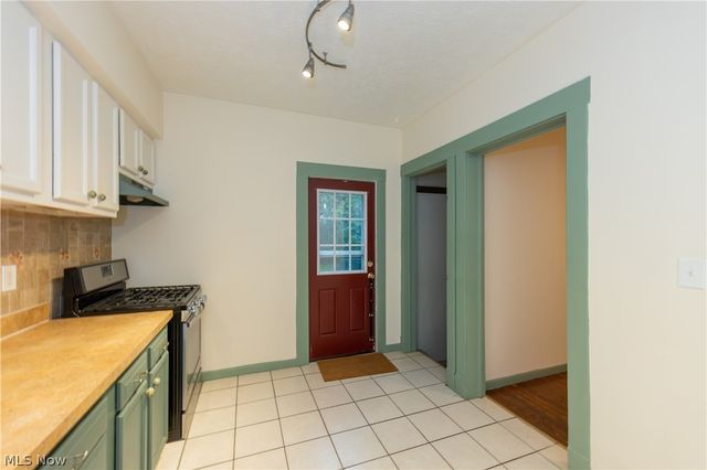 3409 W 54th Street, Cleveland, OH 44102