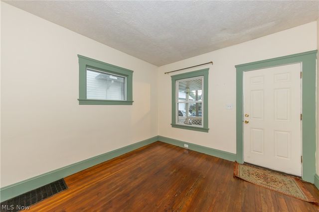 3409 W 54th Street, Cleveland, OH 44102