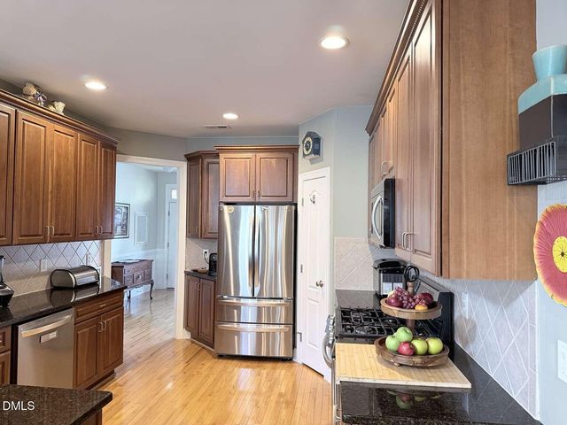 104 Alden Village Court, Cary, NC 27519