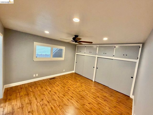395 North AVE, Turlock, CA 95382