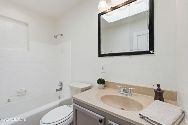 5340 E 20th Street, Tucson, AZ 85711