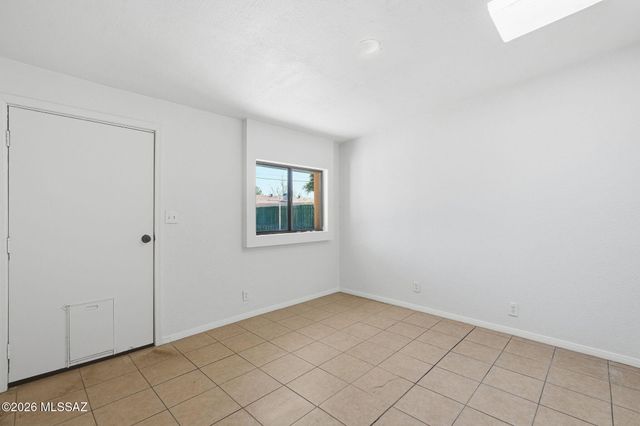 5340 E 20th Street, Tucson, AZ 85711