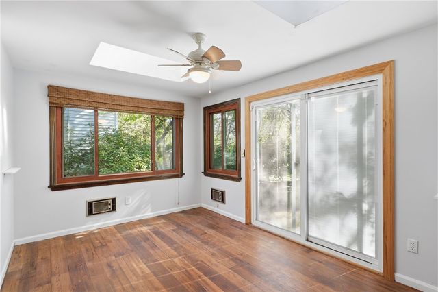 58 Landsdowne Lane, Pittsford, NY 14618