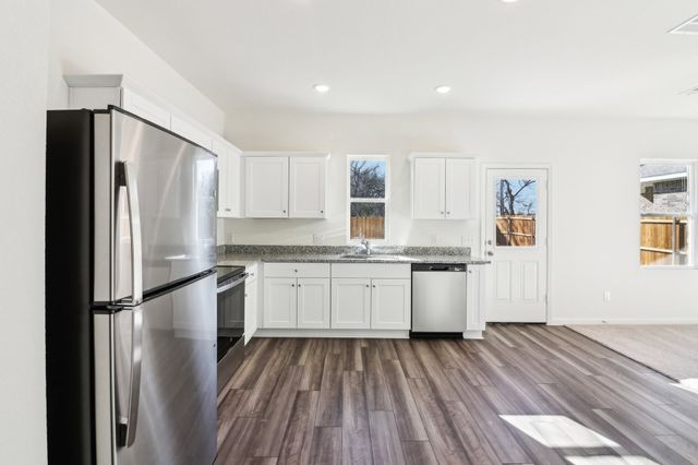 177 Snowdrop Avenue, La Vergne, TN 37086