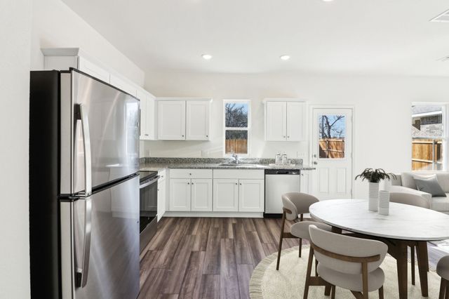 177 Snowdrop Avenue, La Vergne, TN 37086