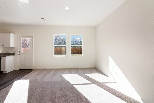 177 Snowdrop Avenue, La Vergne, TN 37086