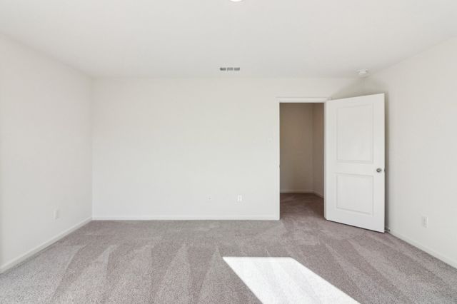 177 Snowdrop Avenue, La Vergne, TN 37086