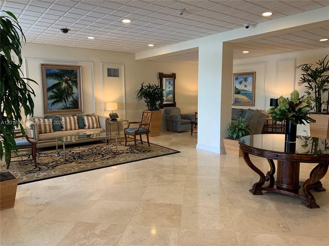 2100 S OCEAN DR 10B, Fort Lauderdale, FL 33316