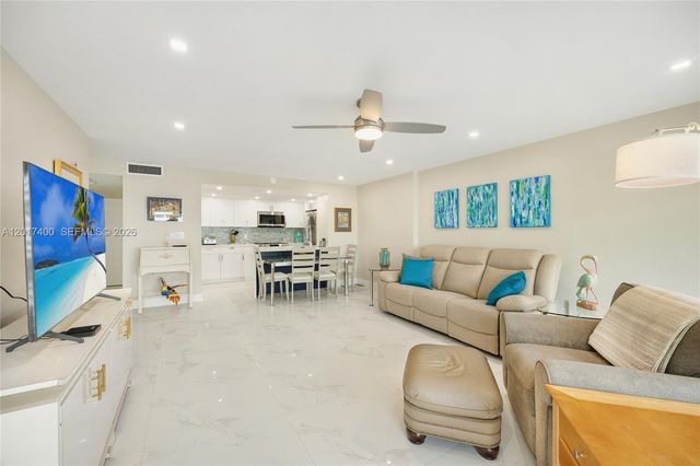 2100 S OCEAN DR 10B, Fort Lauderdale, FL 33316