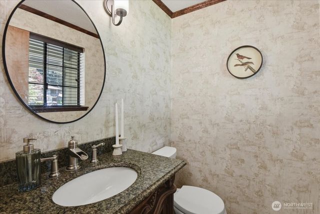 1610 202nd Place SW, Lynnwood, WA 98036