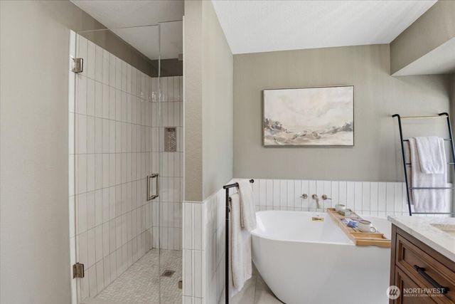 1610 202nd Place SW, Lynnwood, WA 98036