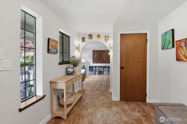 1610 202nd Place SW, Lynnwood, WA 98036