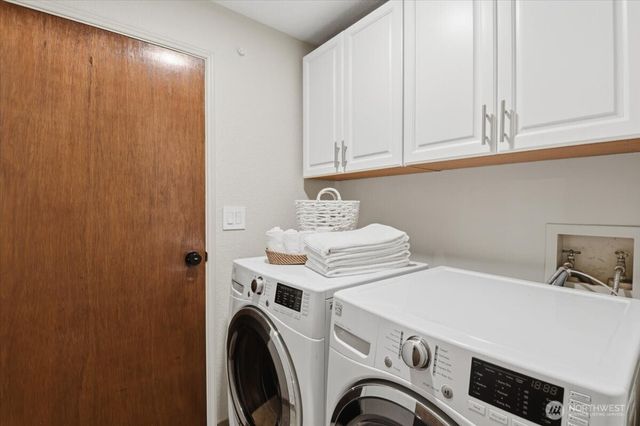 1610 202nd Place SW, Lynnwood, WA 98036
