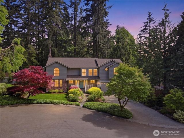 1610 202nd Place SW, Lynnwood, WA 98036