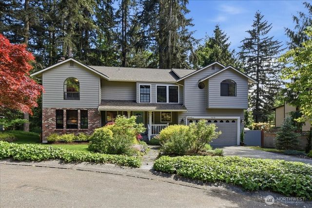 1610 202nd Place SW, Lynnwood, WA 98036