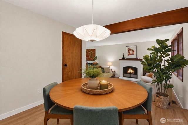 1610 202nd Place SW, Lynnwood, WA 98036