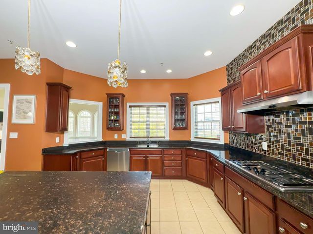 6609 CHATHAM PARK DR, Brandywine, MD 20613