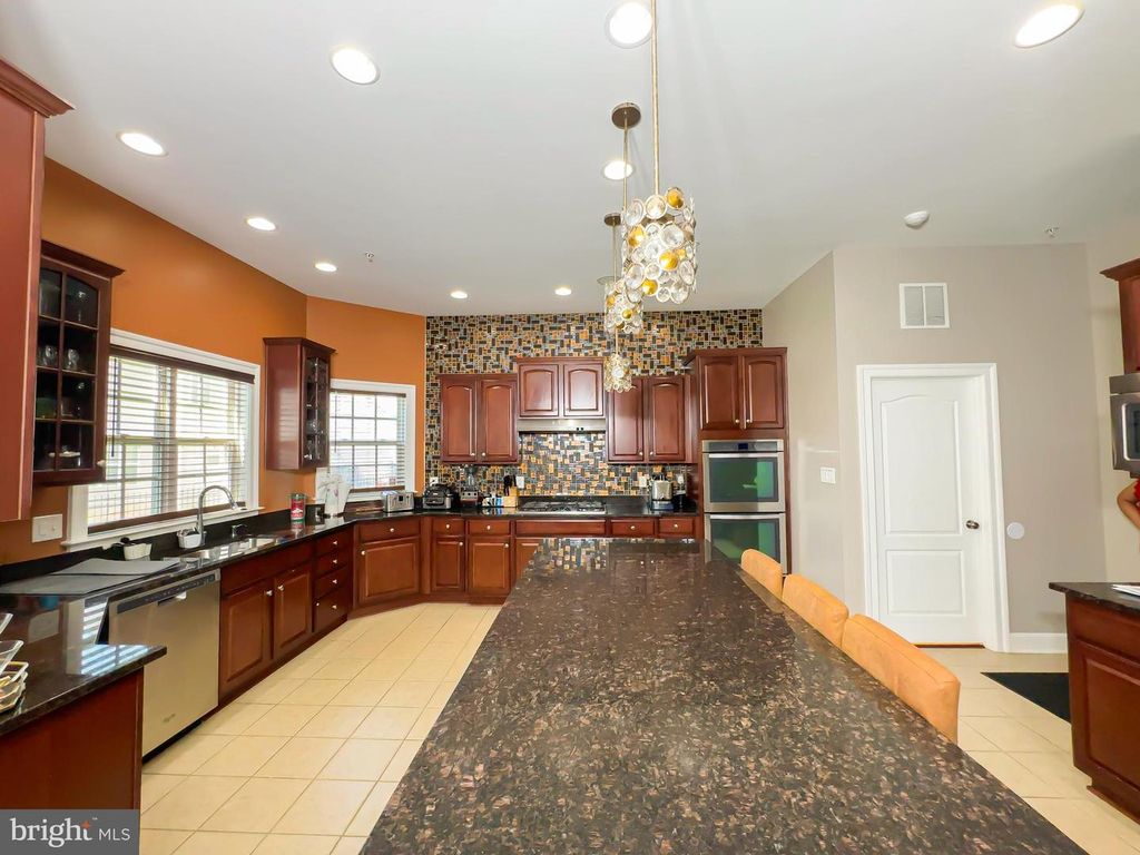 Image 26 of property listing at 6609 CHATHAM PARK DR, Brandywine, MD 20613