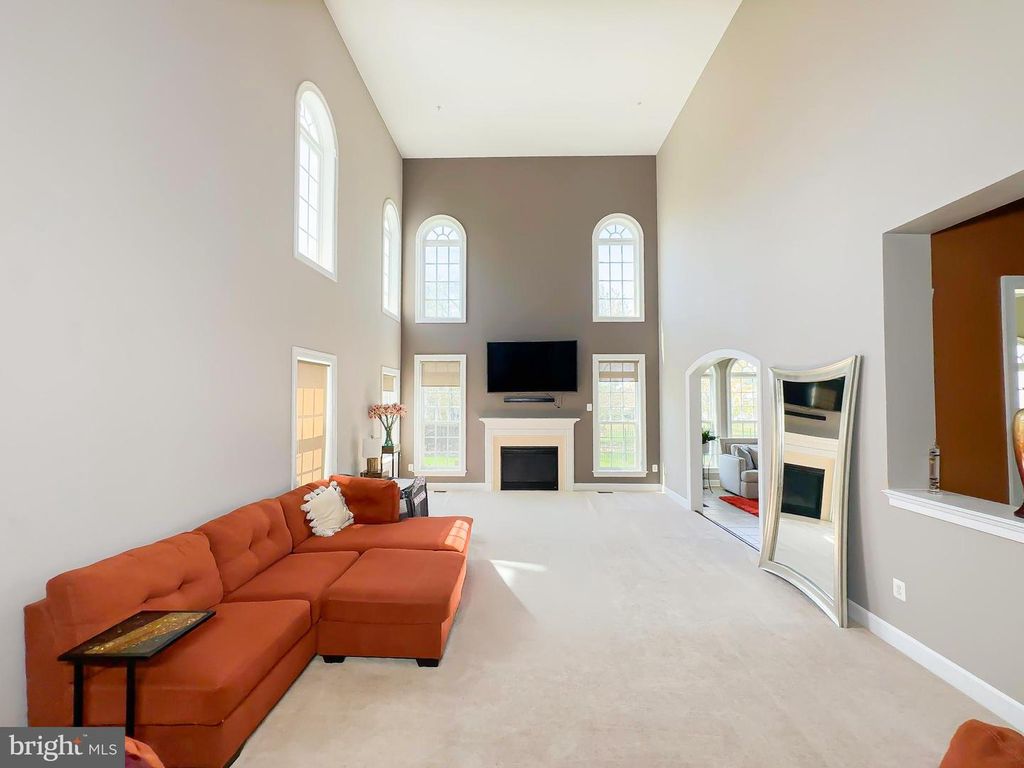 Image 31 of property listing at 6609 CHATHAM PARK DR, Brandywine, MD 20613