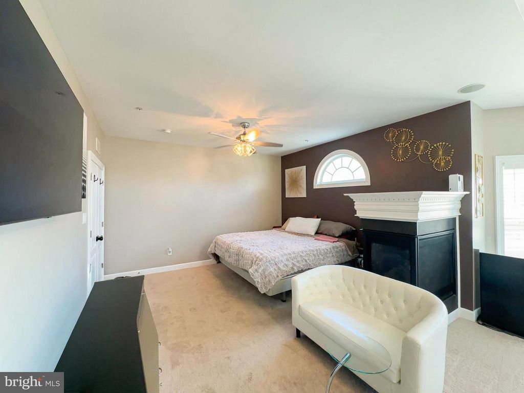 Image 33 of property listing at 6609 CHATHAM PARK DR, Brandywine, MD 20613