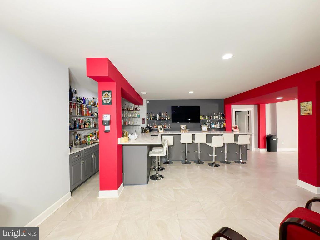 Image 64 of property listing at 6609 CHATHAM PARK DR, Brandywine, MD 20613