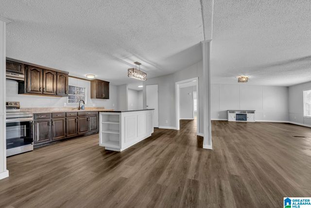 100 COUNTY ROAD 5000, Hanceville, AL 35077