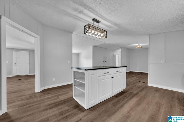 100 COUNTY ROAD 5000, Hanceville, AL 35077
