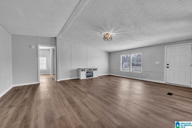100 COUNTY ROAD 5000, Hanceville, AL 35077