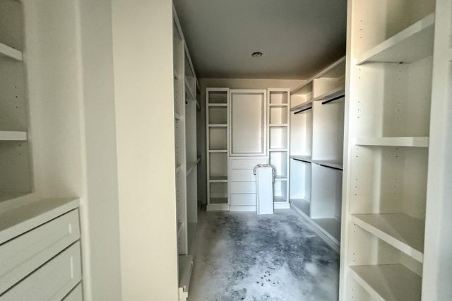 31 Chandlers Way, Huntsville, TX 77320