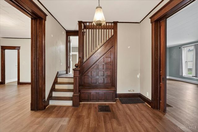 648 N High Street, Hillsboro, OH 45133