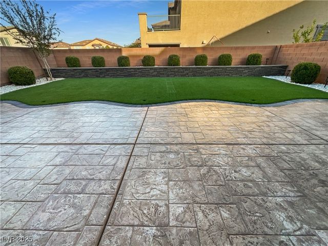 10152 Tenaya Meadows Street, Las Vegas, NV 89178